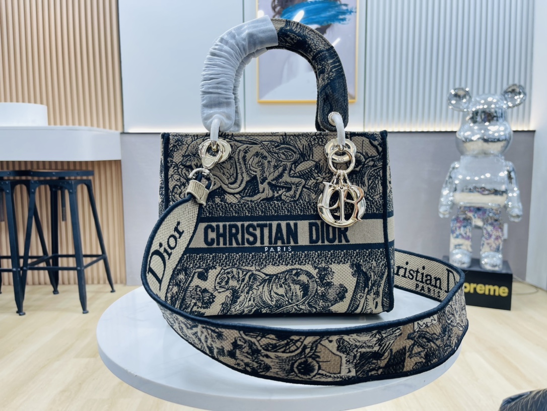 10A + top quality Dior Medium Lady D-Lite Bag 9920 DD003 24cm