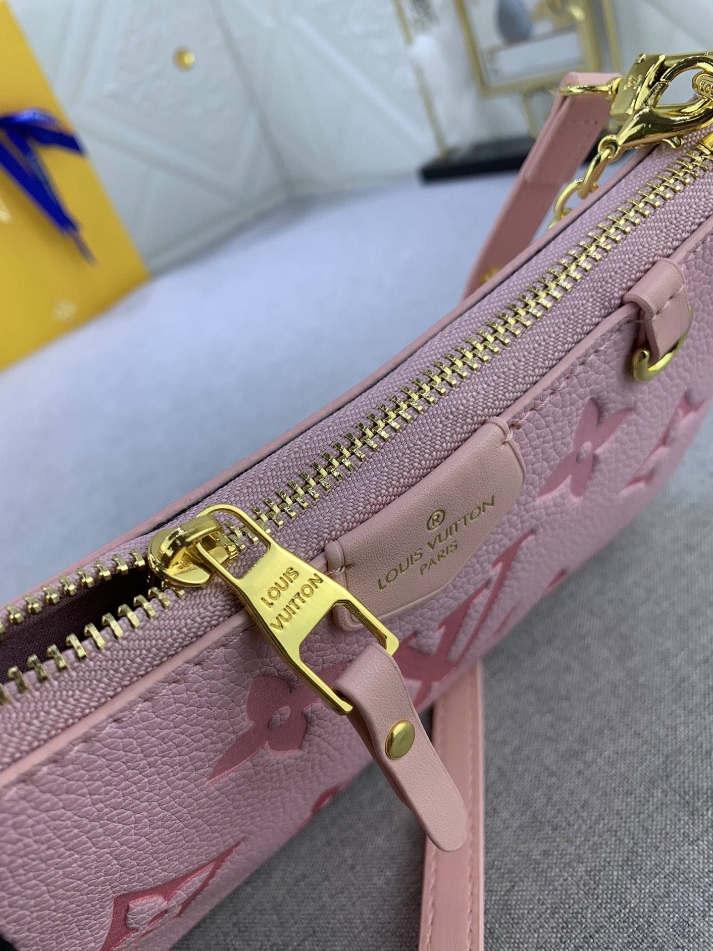 LV Easy Pouch On Strap Pink print M80349 MQ051 19cm