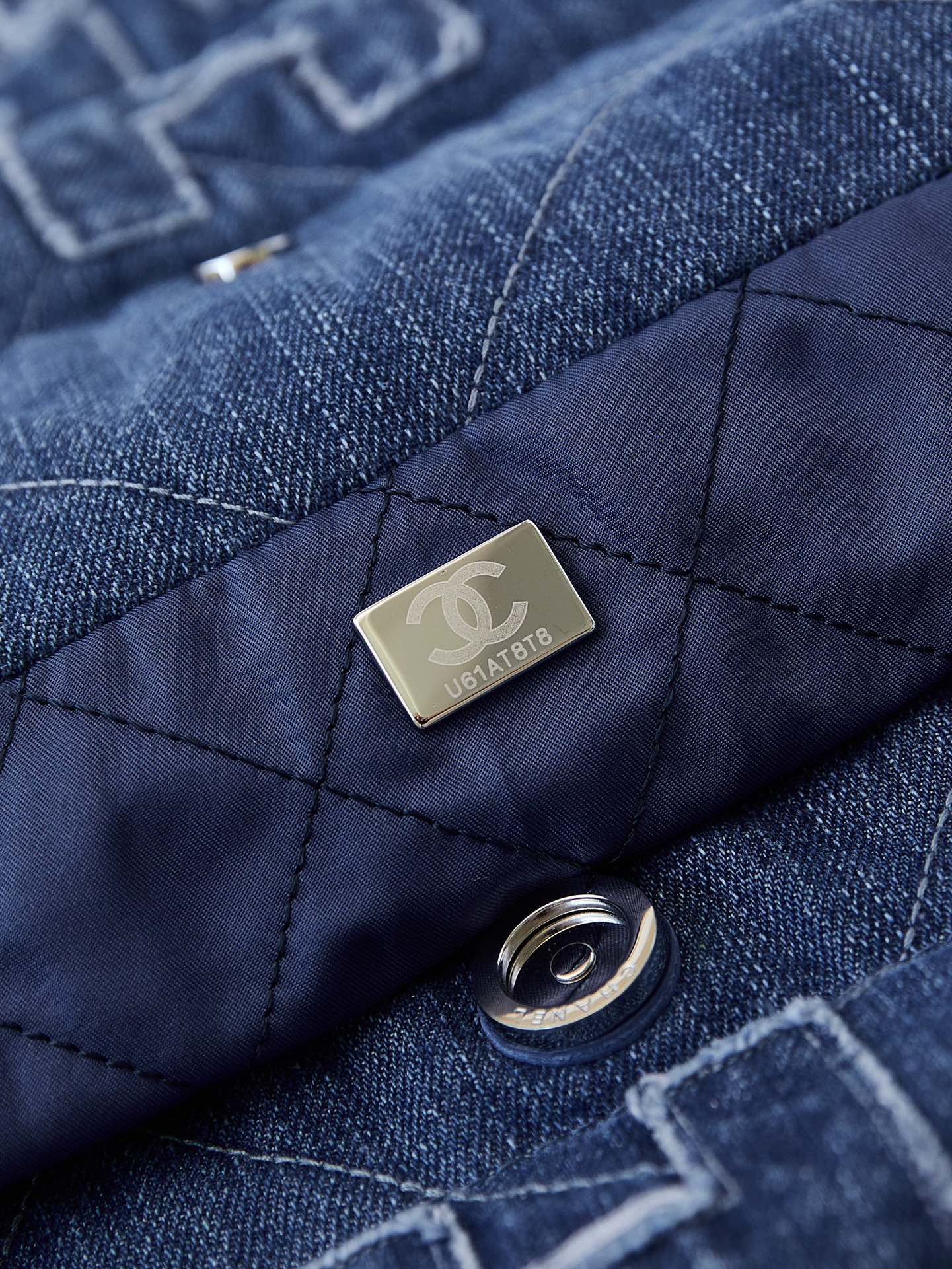 Chanel 10A Handbag Shoulder Bag Top Mirror Quality Version 22bag AS3260