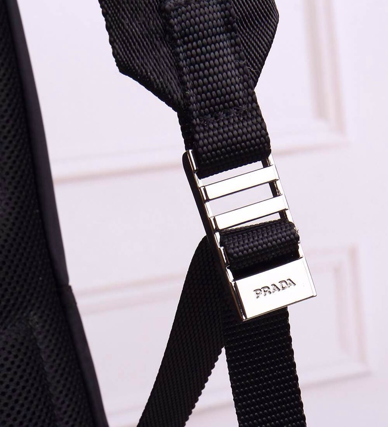 Prada0066HMF551  30*40*16 cm