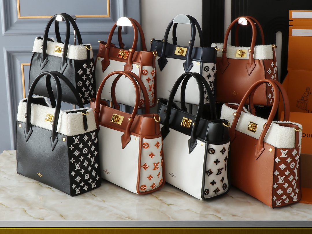 LV On My Side Handbag M20014 LM002032 25-30cm