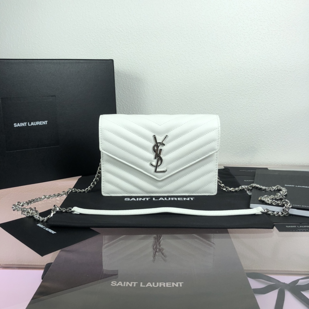 YSL CASSANDRE SAINT LAURENT MATELASSÉ ENVELOPE CHAIN WALLET IN GRAIN DE POUDRE EMBOSSED LEATHER 19CM