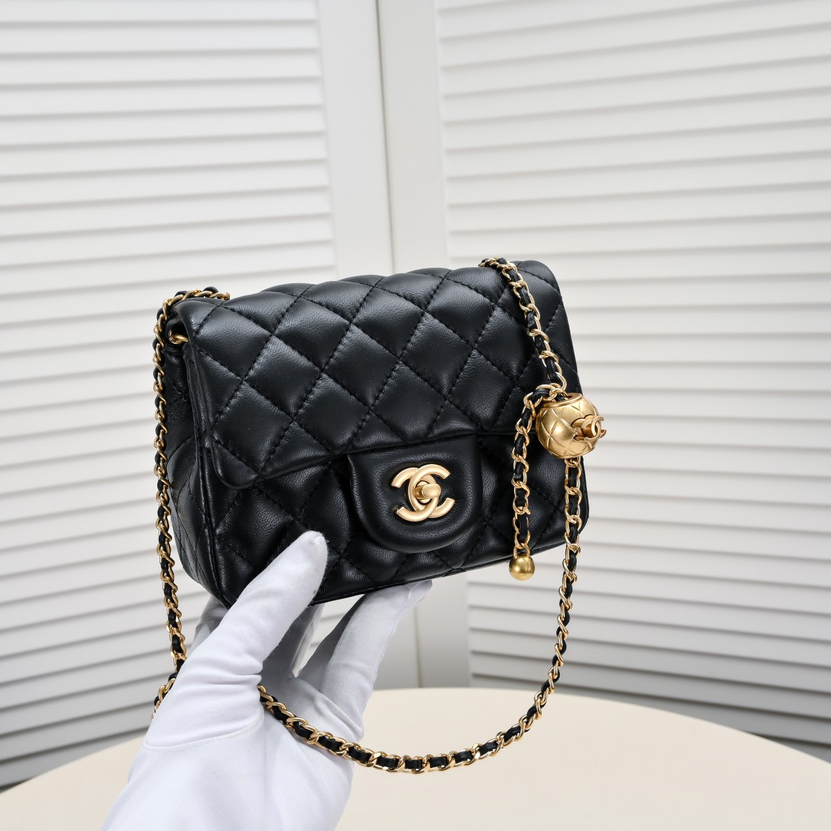 Chanel Cross Body Metal Ball Chain Shoulder Bag Handbag