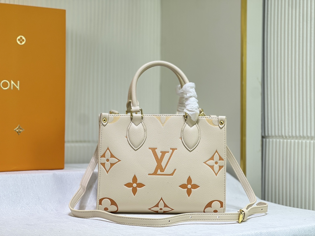 Louis Vuitton ONTHEGO PM