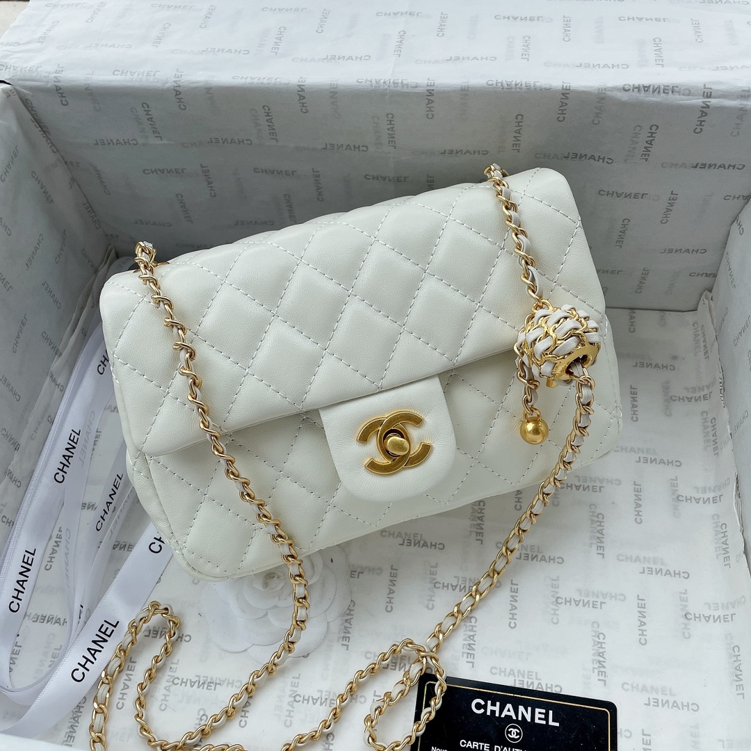 chanel1053largePYD091