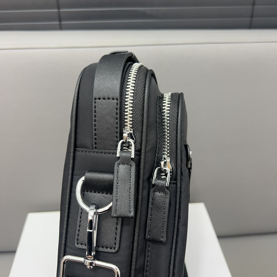 Prada Shoulder Bag 011 DB541 21cm