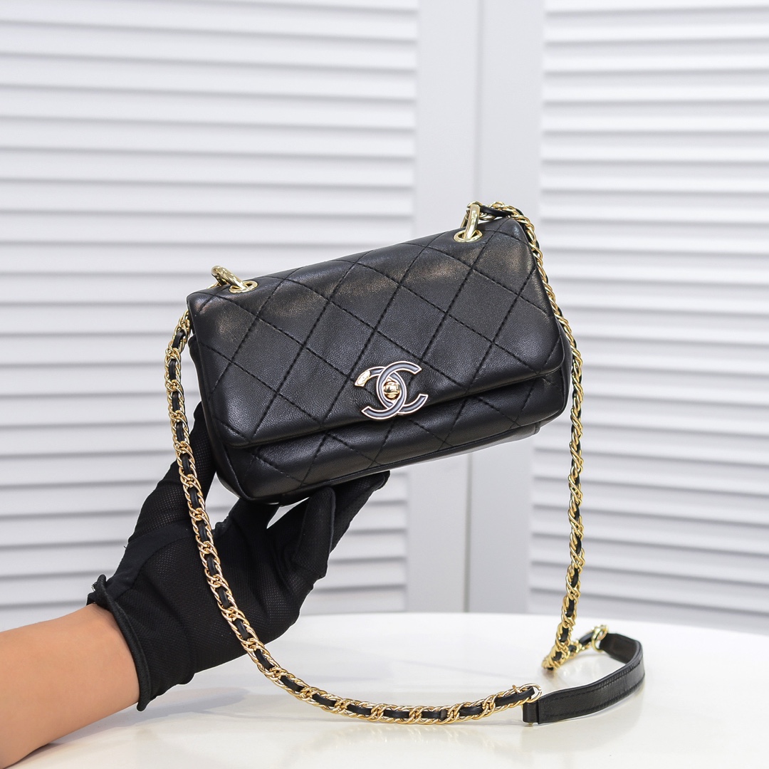 Chanel Flap Chain Bag Shoulder Bag Handbag