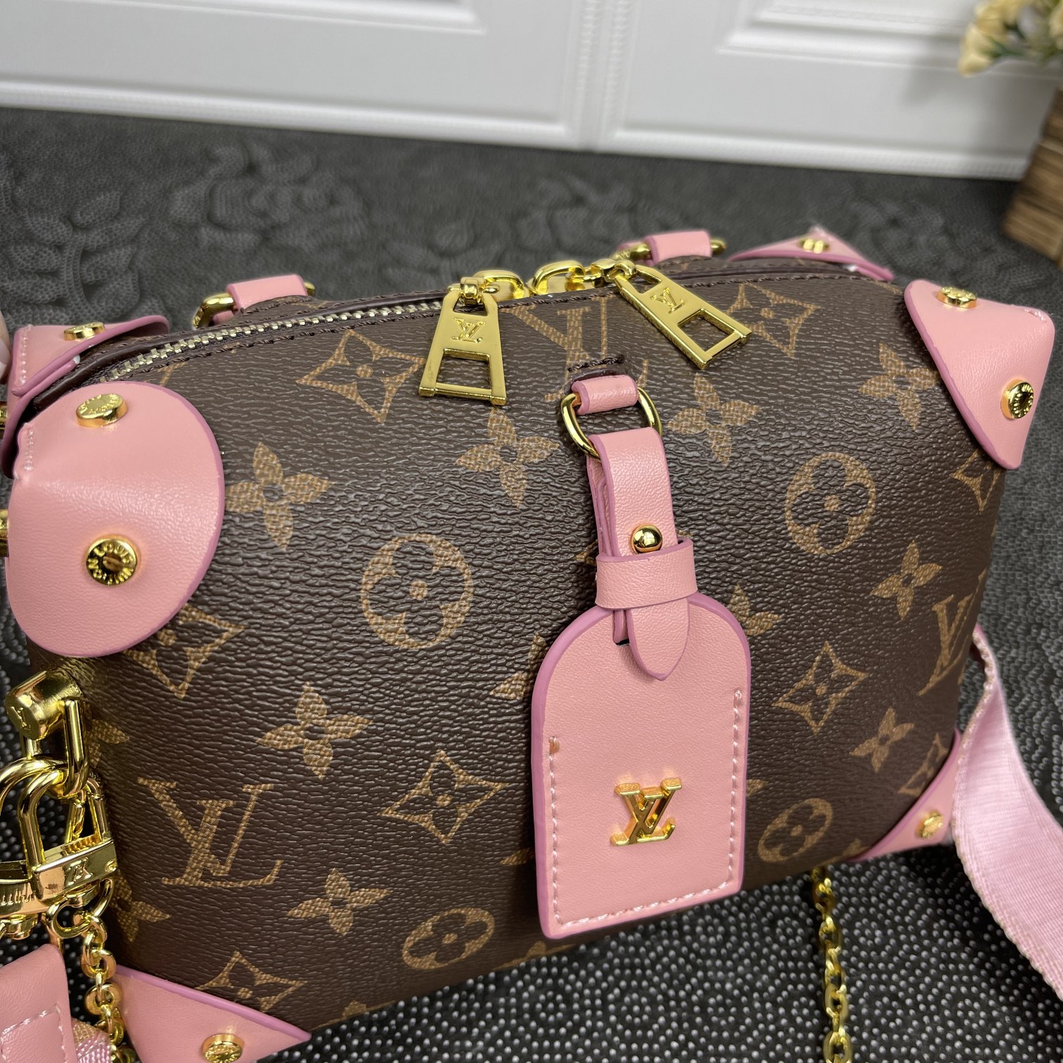 LV Petite Malle Souple M56319 MQ081 20cm