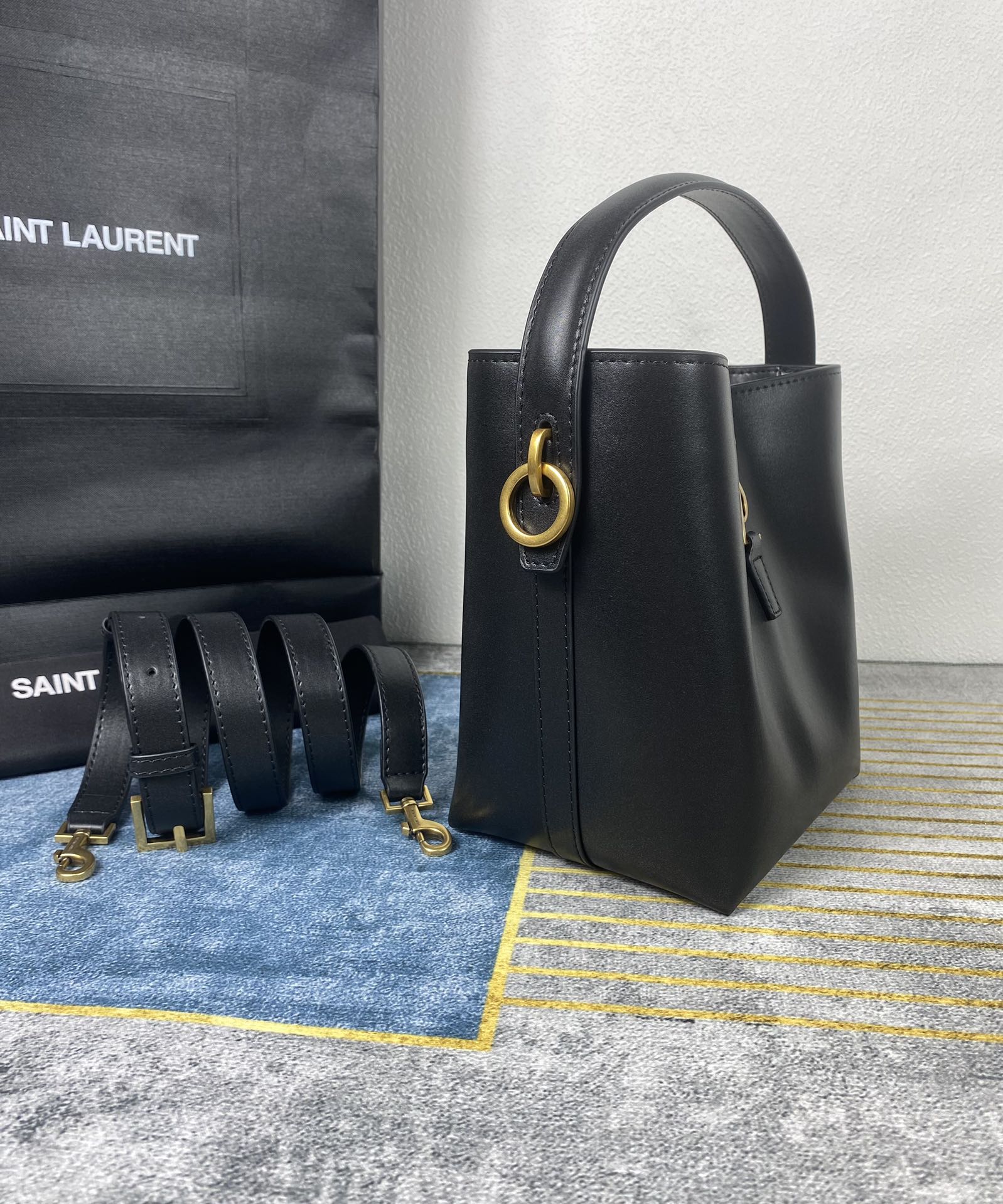 YSL LE 37 Small Bag 749036 LM091 20cm