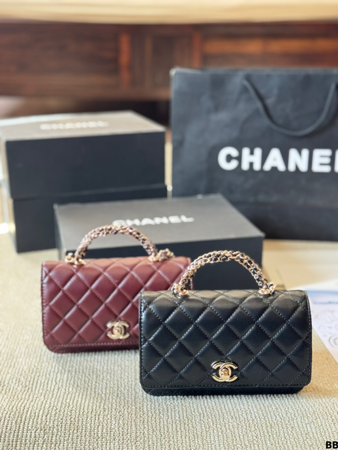 Chanel Shoulder Bag 031 DB061 20cm