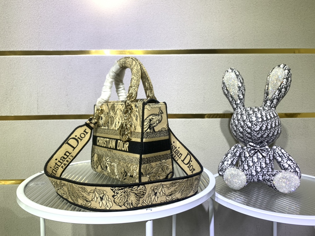 10A + top quality Dior Medium Lady D-Lite Bag 9920 DD003 24cm