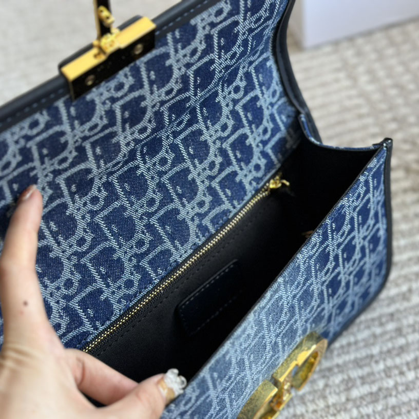 DIOR Denim Oblique 30 Montaigne Flap Bag (Replica)