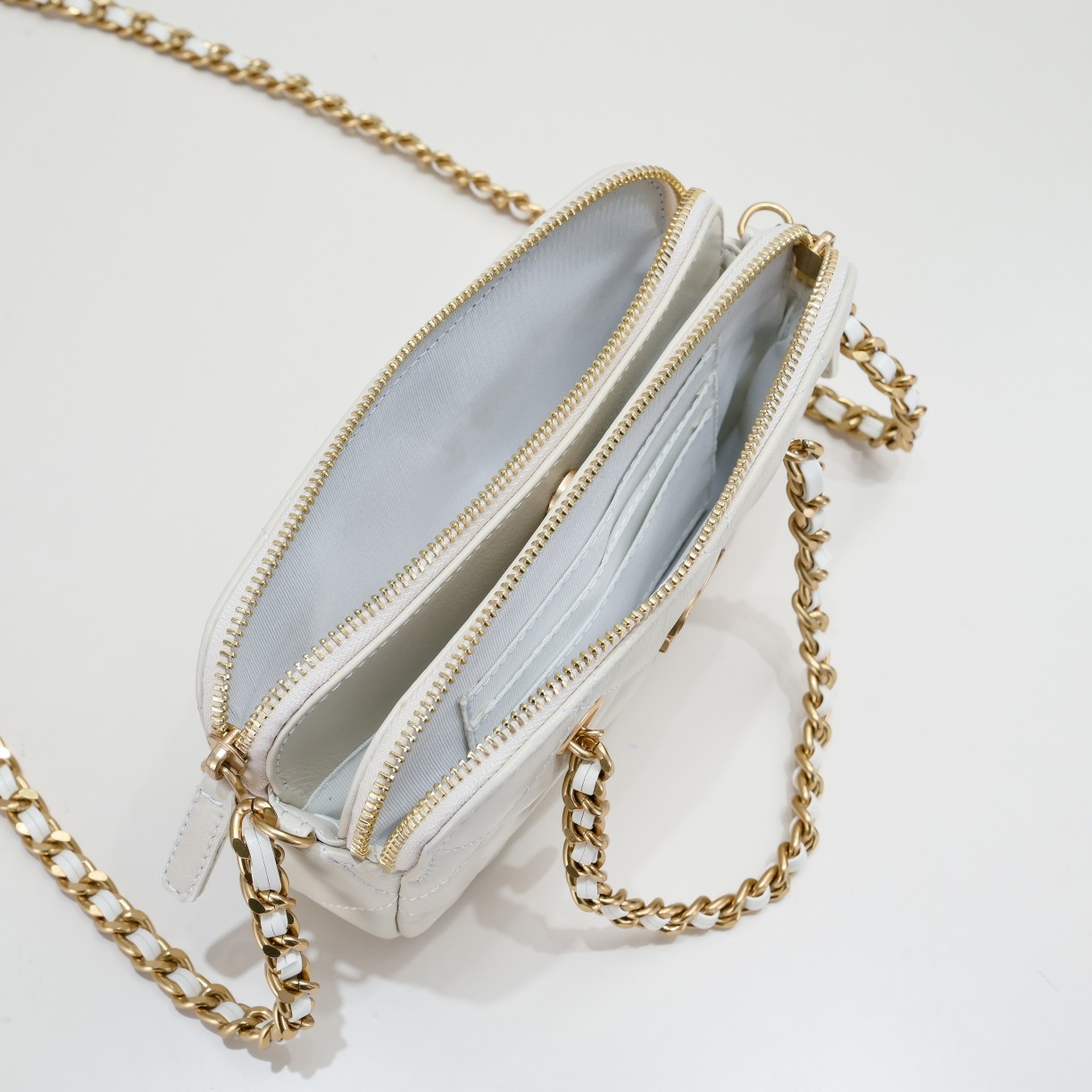 Chanel 23K Gold Coin Chain Bag Shoulder Bag Handbag