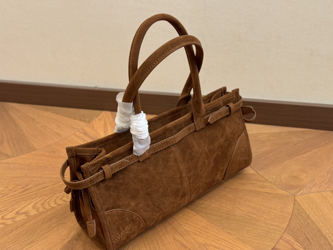 Prada Soft lux Tote 012 DB561571 32-38cm