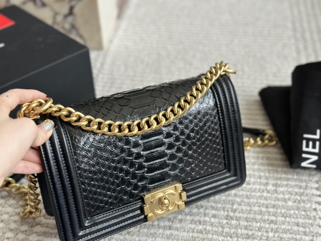 Chanel Leboy Bag 011 DB502 25cm