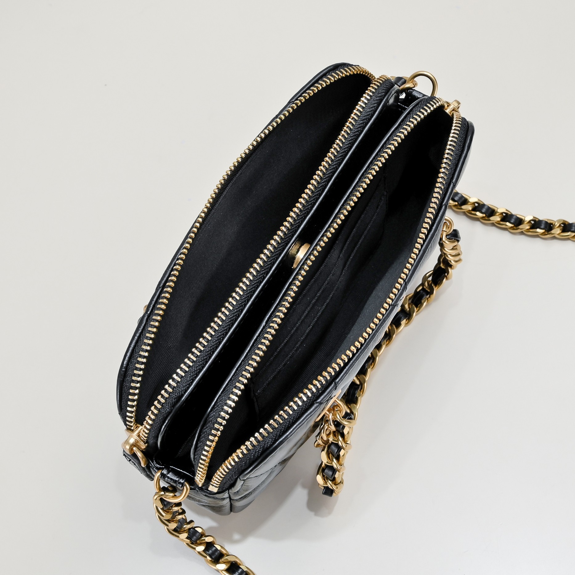 Chanel 23K Gold Coin Chain Bag Shoulder Bag Handbag