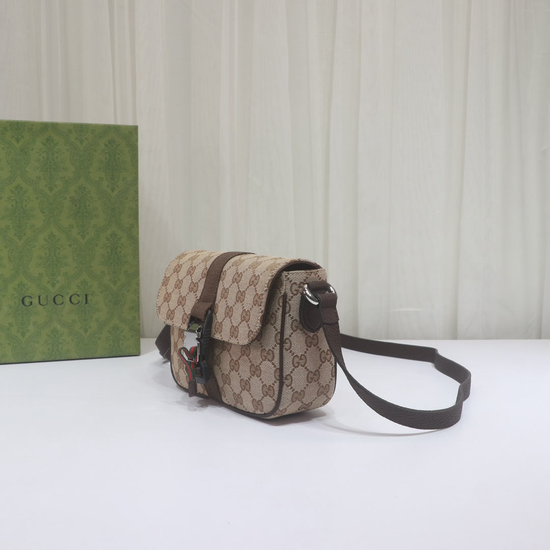 Gucci Shoulder Bag 802100 LM071 20cm