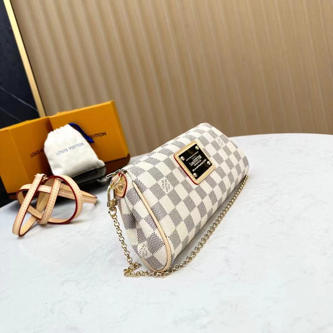 LV EVA Chain Bag M95567 KF051 25cm
