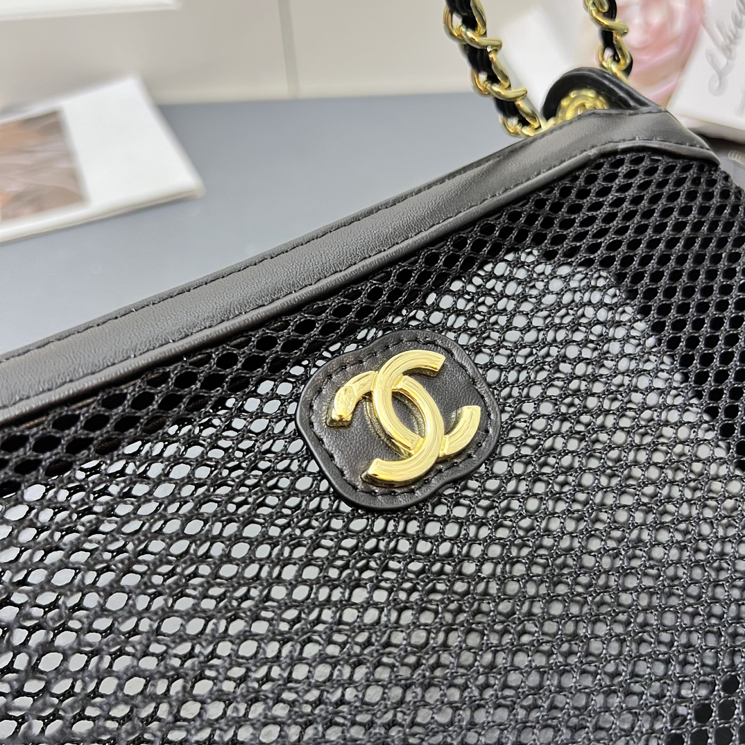 Chanel Cowhide Chain Bag S3229