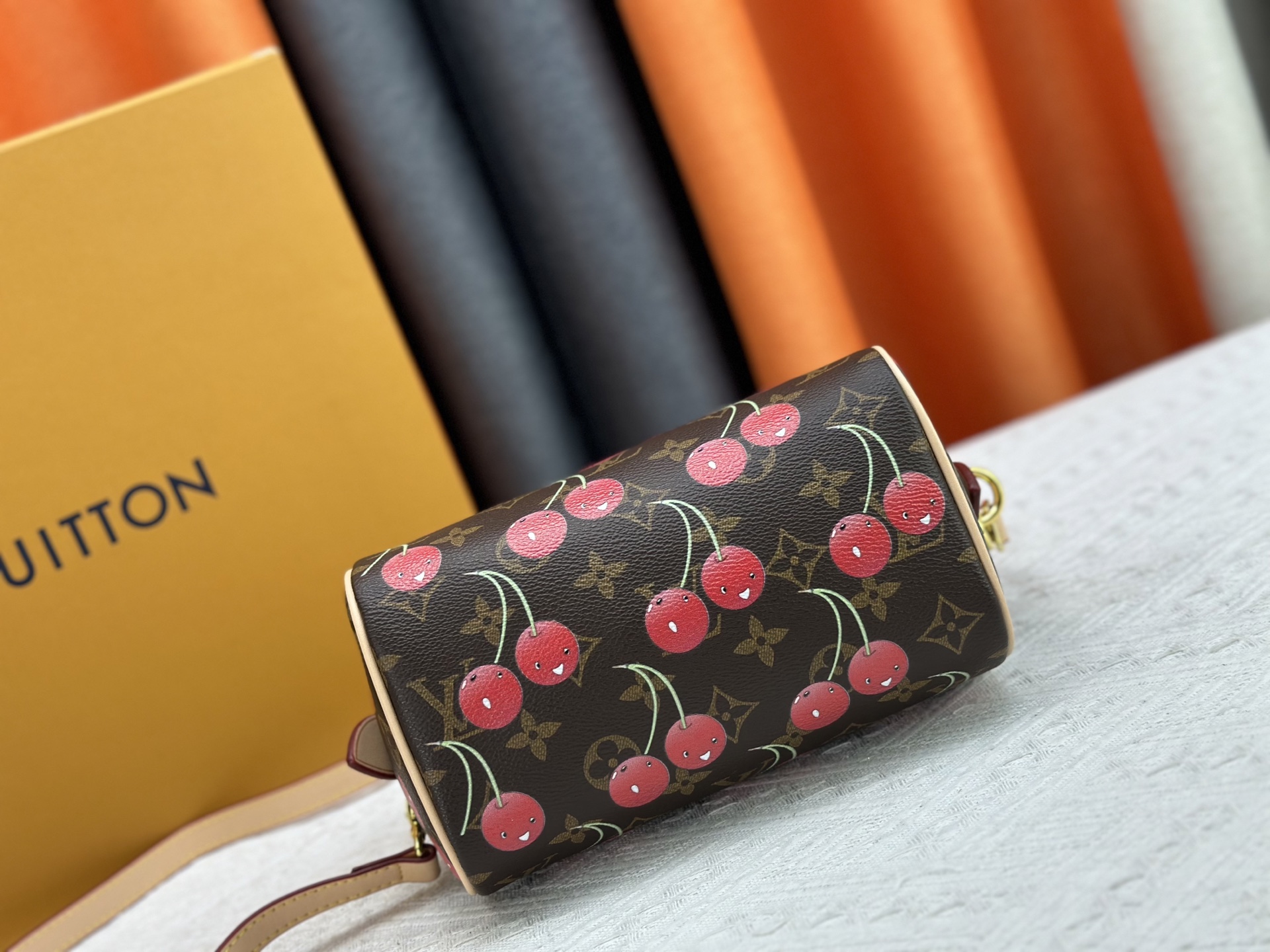 Louis Vuitton Speedy Bandoulière 20 Handbag M13094