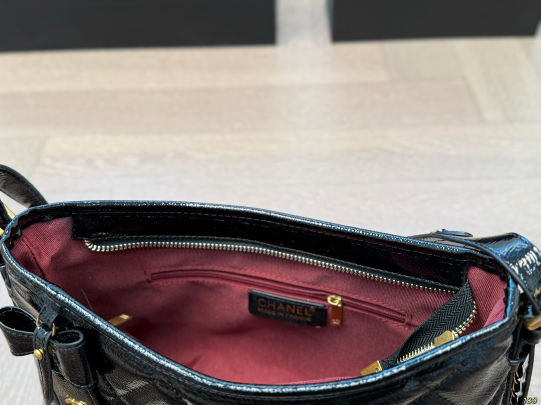 Chanel Shoulder Hobo Bag 039 DB051 28cm