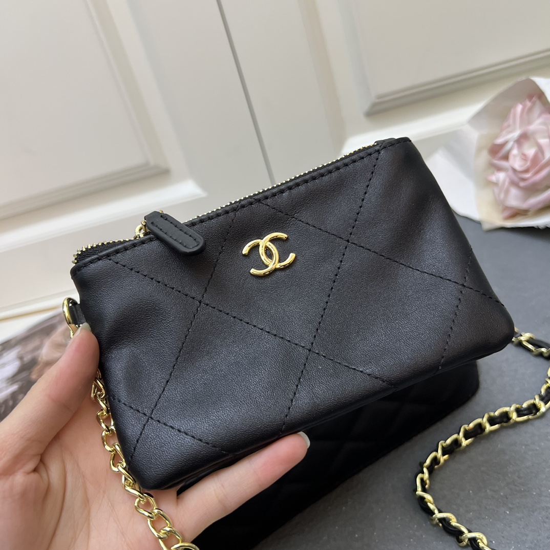 Chanel Cowhide Chain Bag S3229