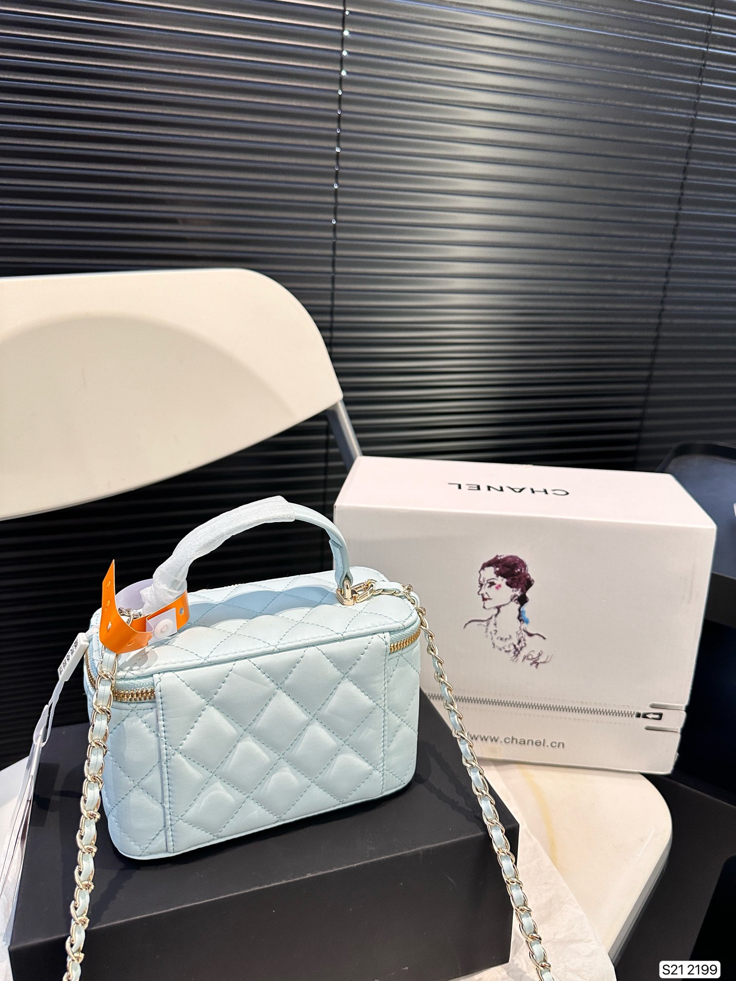 Chanel Handbag 2199 LLS071 16cm