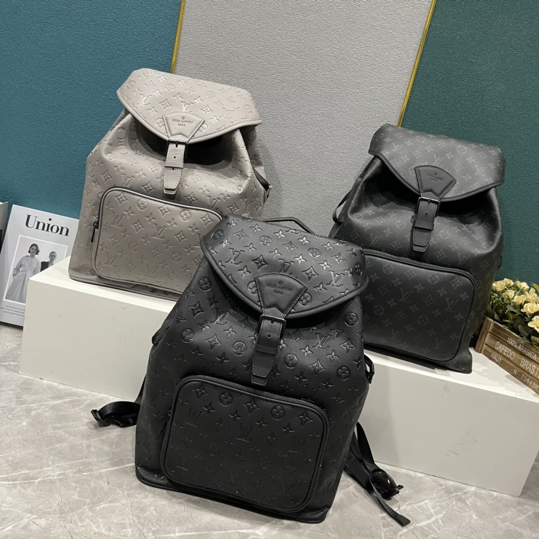 LV Montsouris Backpack M46683 LM002 40cm