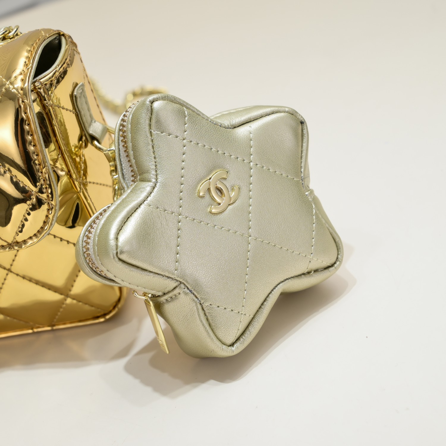 Chanel 24c Star Bag CF Patent Leather Gold Shoulder Bag Handbag