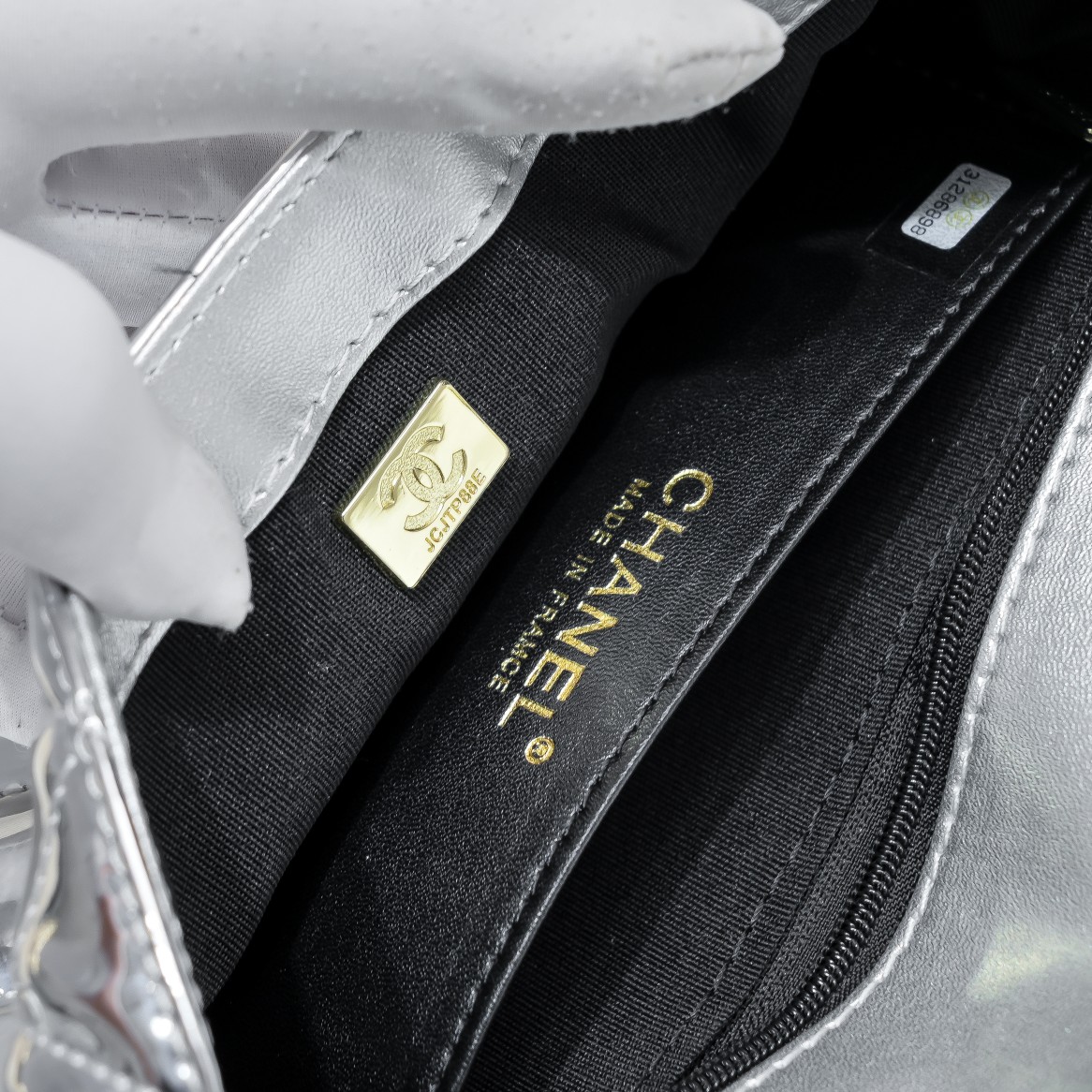 Chanel 24c CF Stars Bag Patent Leather Silver Shoulder Bag Handbag