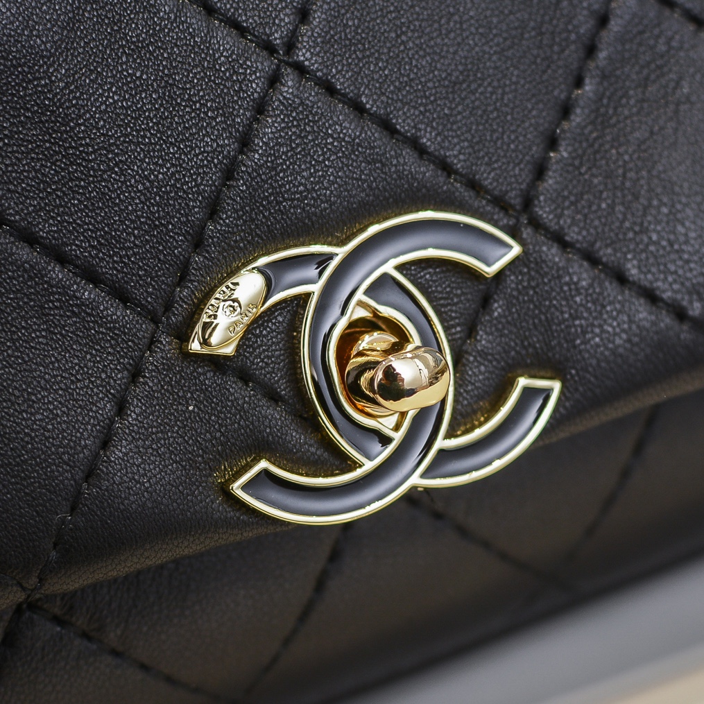 Chanel Flap Chain Bag Shoulder Bag Handbag