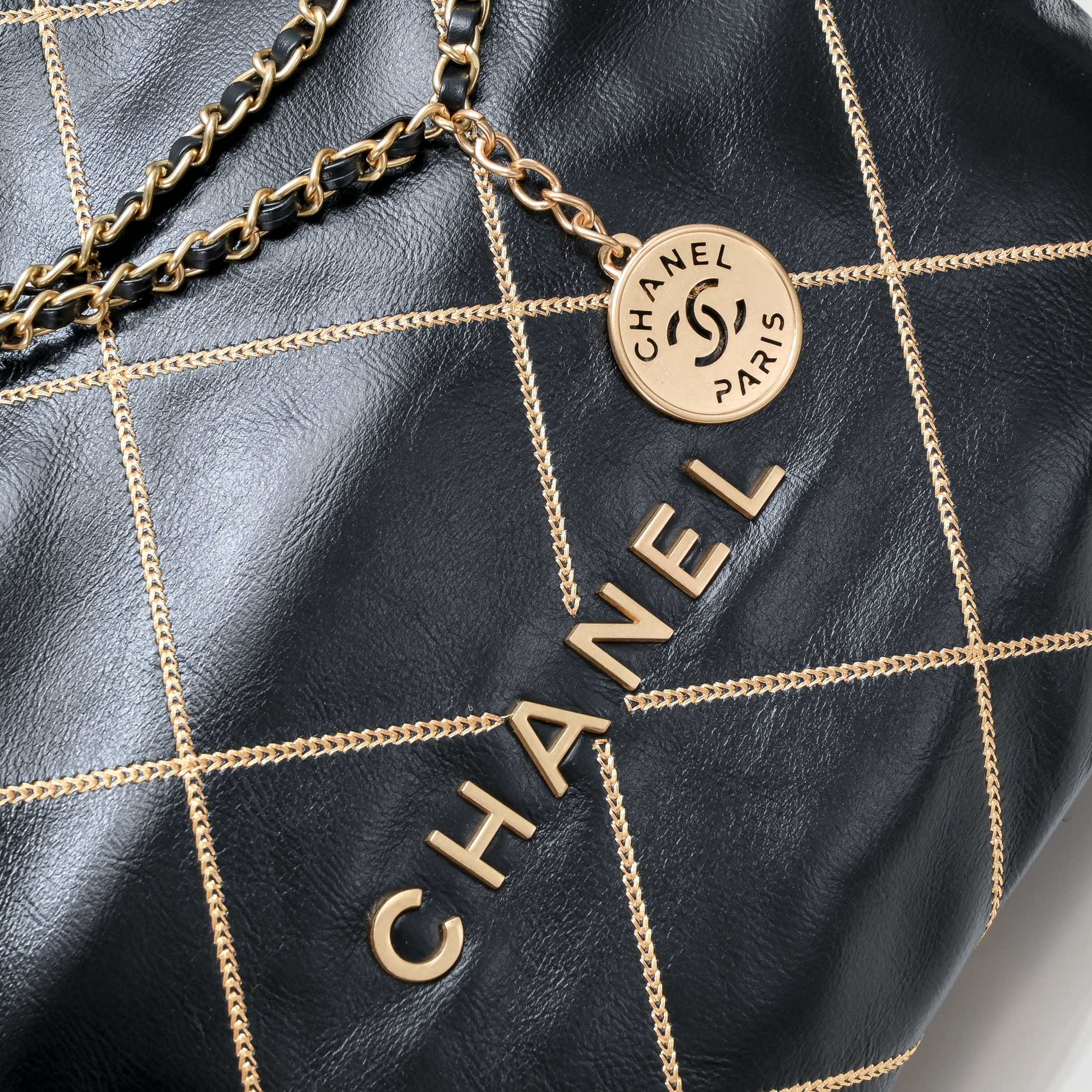 Chanel 22 Bag Pearl Bag Golden Thread Large Shoulder Bag Handbag