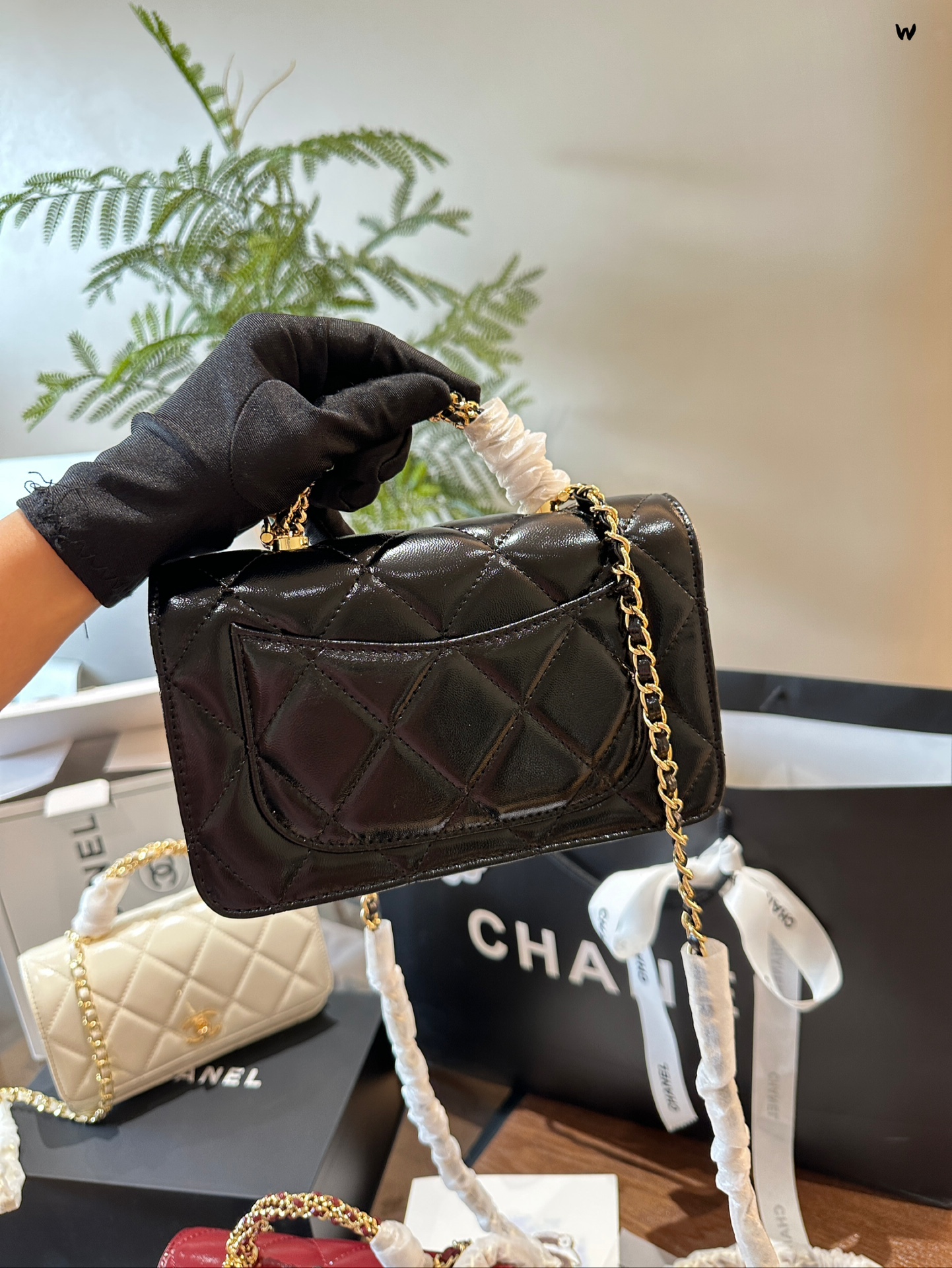 Chanel Shoulder Bag 041 DB091 20cm