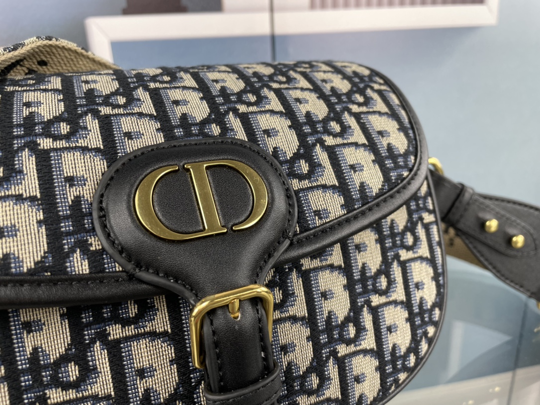 Large Dior Bobby Bag 9317 LM012 23cm