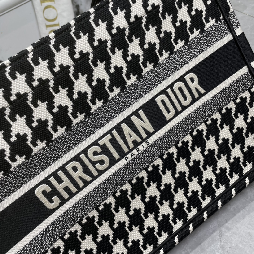 10A + top quality Medium Dior Book Tote 0175 XB022 36cm