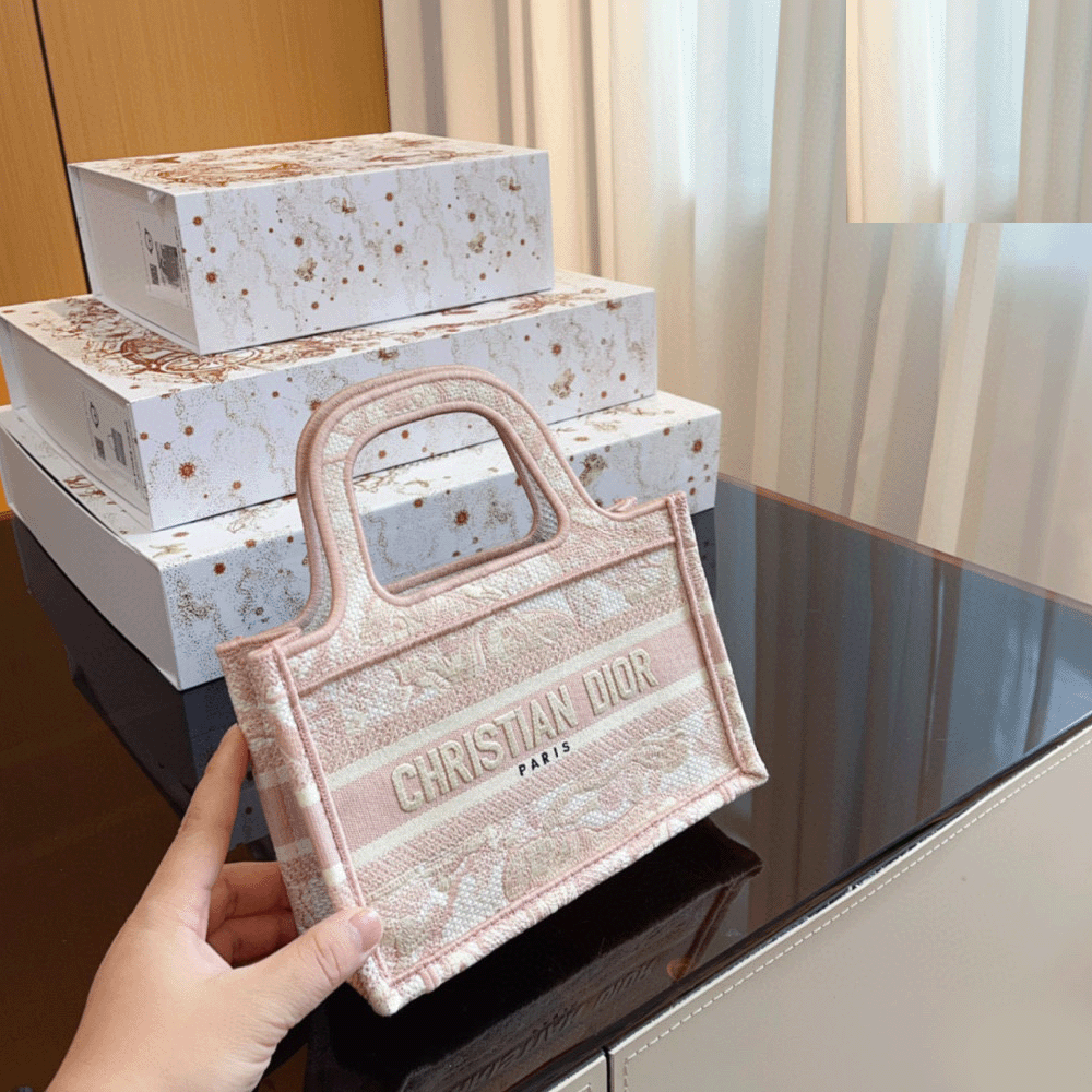 Dior Mini Book Tote(Replica)