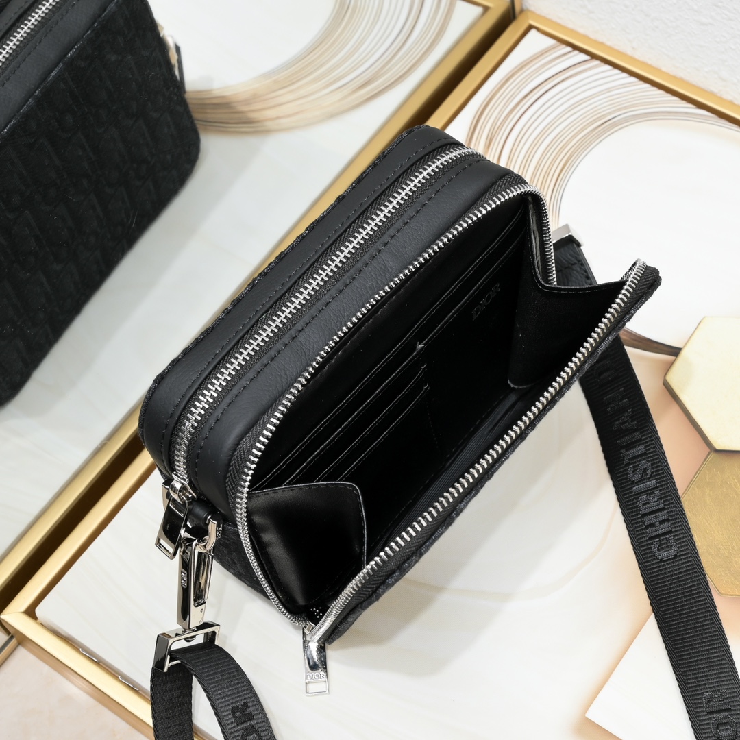 Dior Camera Bag 8888 XB061 17cm