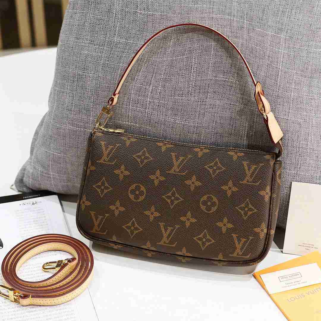 Louis Vuitton LV Multi Pochette Accessories Shoulder Bag(Replica)