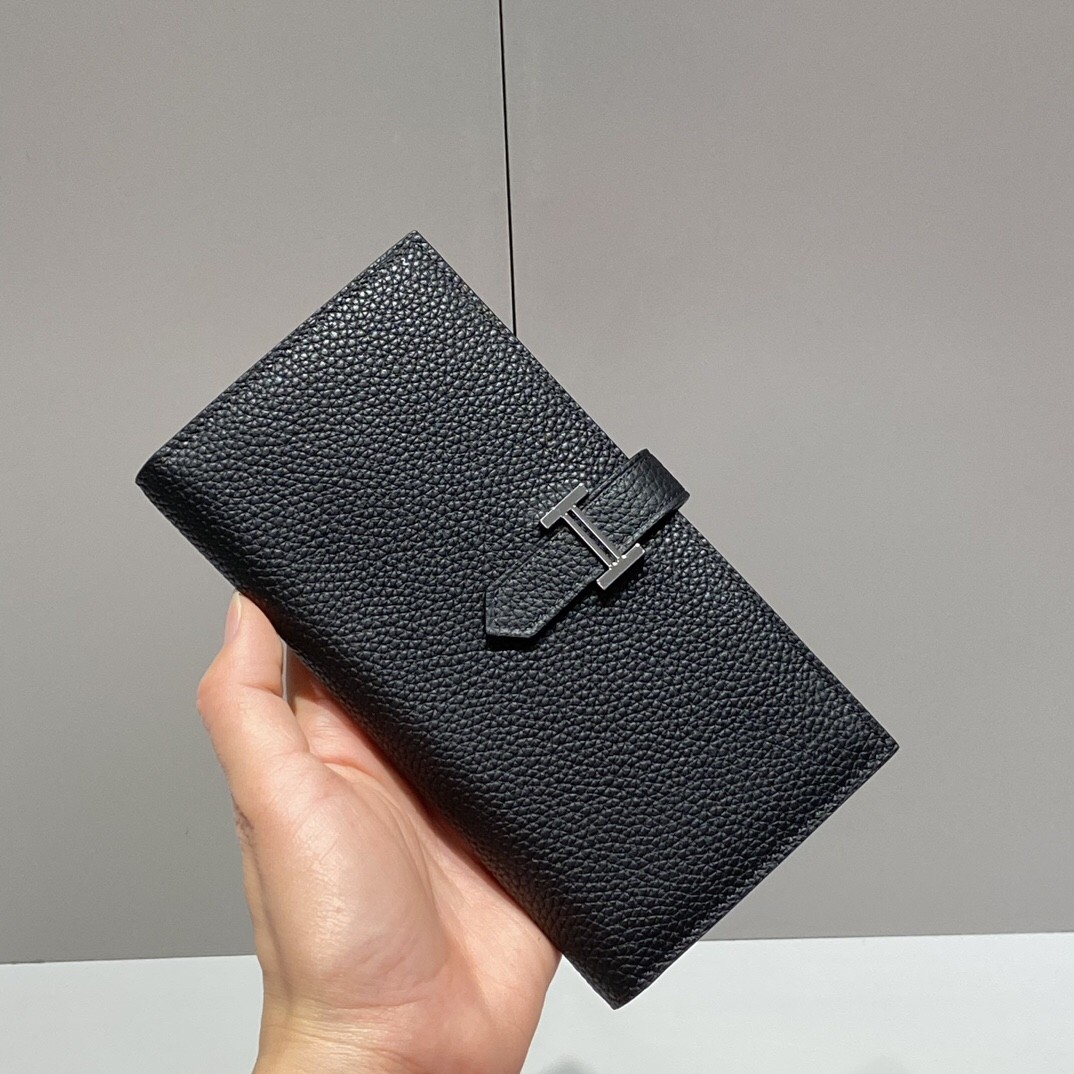 Hermes Bearn Bifold Wallet Togo Leather Black