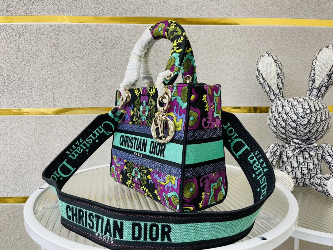 10A + top quality Dior Medium Lady D-Lite Bag 9920 DD003 24cm