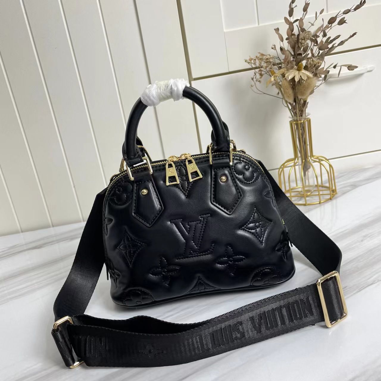 Louis Vuitton ALMA BB M59793 24.5CM