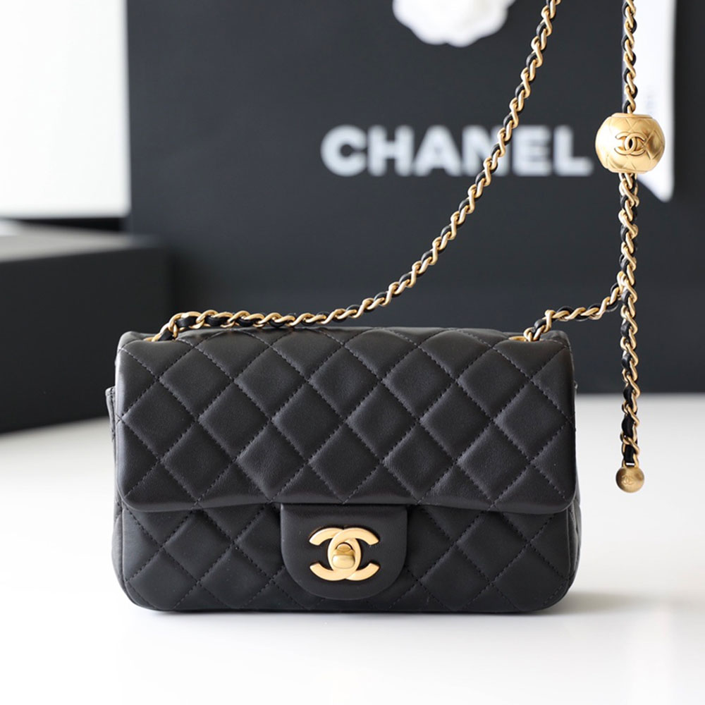 Chanel CF Calfskin Golden Ball 20CM Shoulder Bag（Replica）