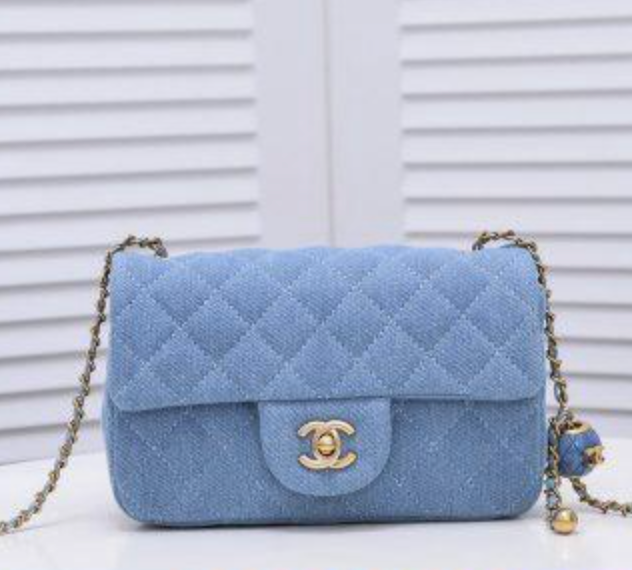 Chanel CF Calfskin Golden Ball 20CM Shoulder Bag（Replica）