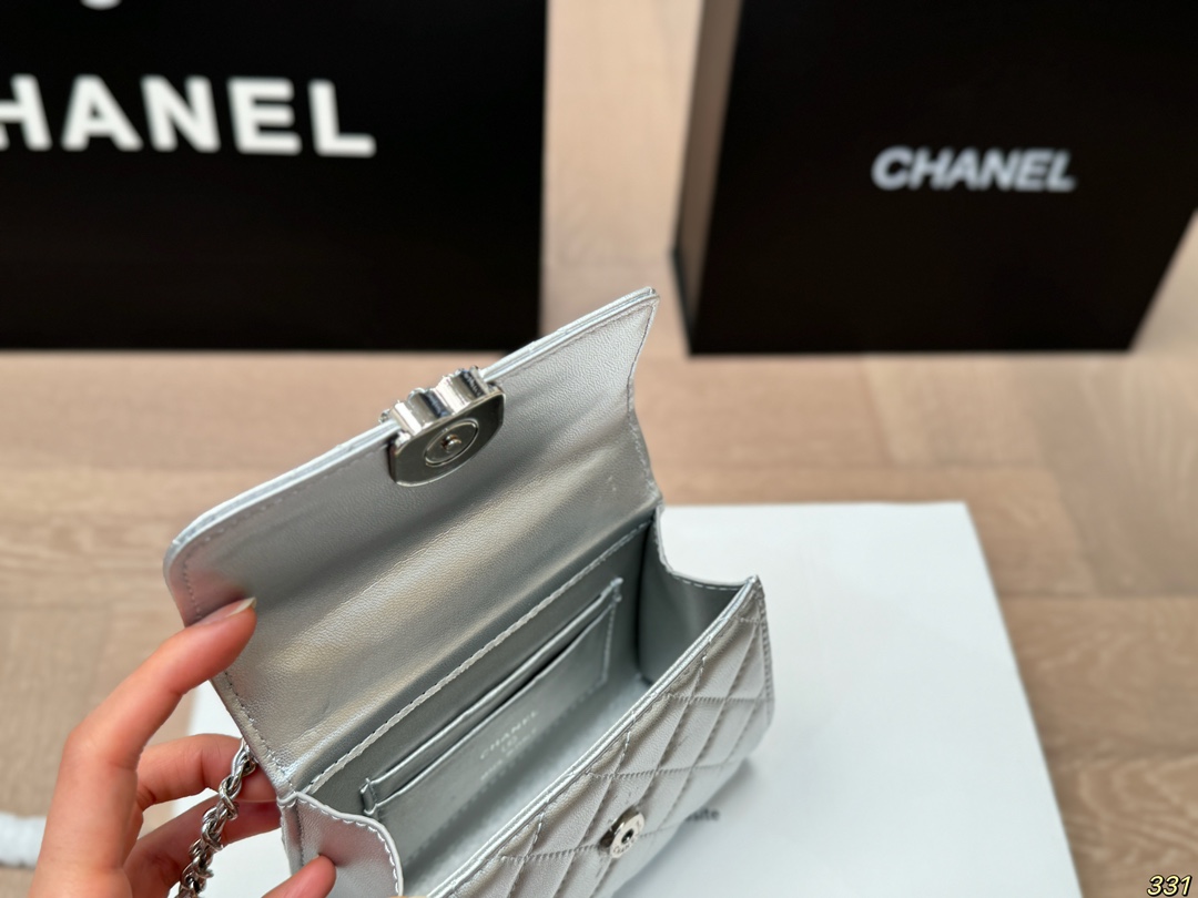 Chanel 23kelly Handbag 024 DB561 15cm