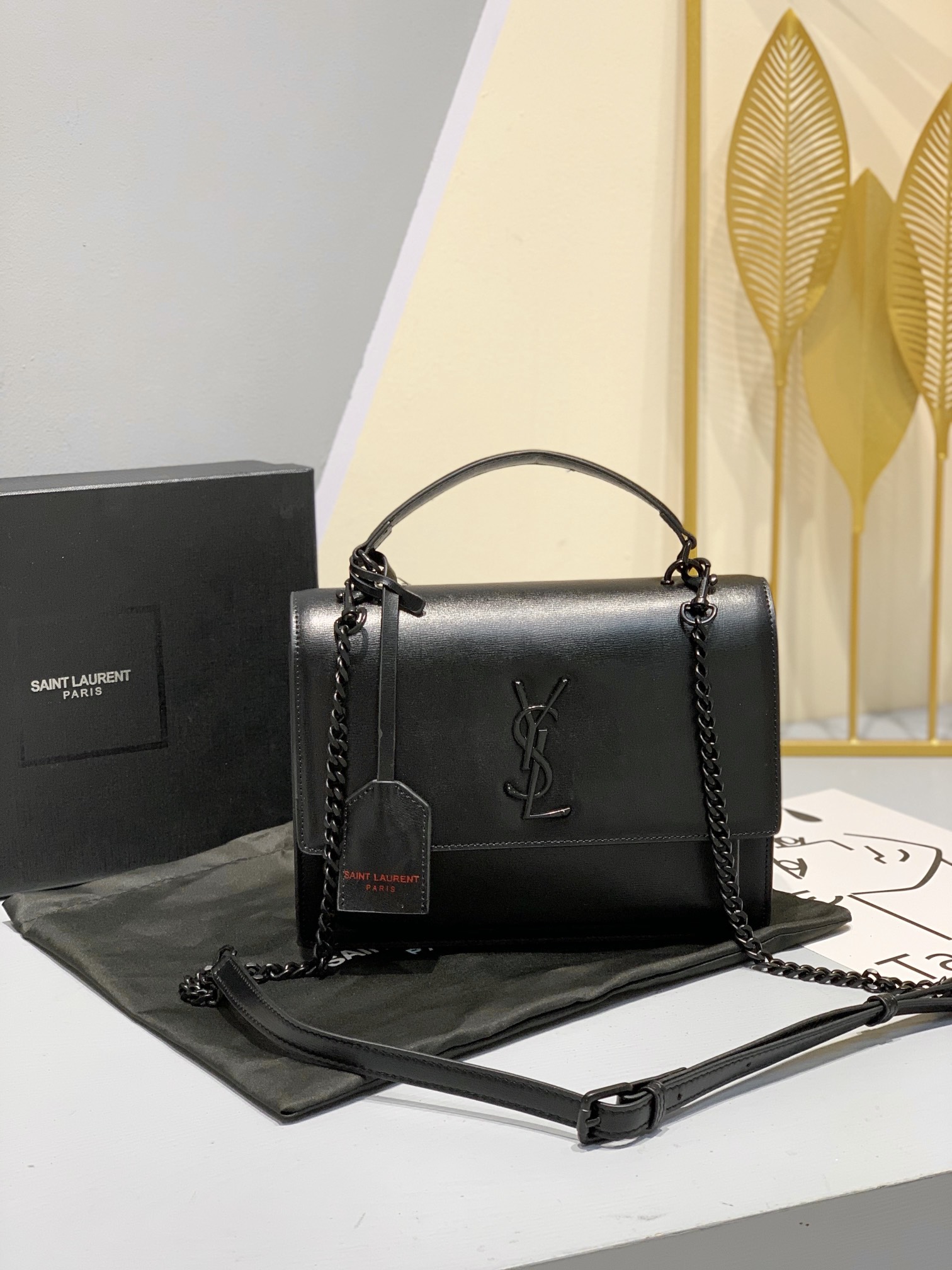 YSL SUNSET MEDIUM TOP HANDLE IN SMOOTH LEATHER 634723 25CM