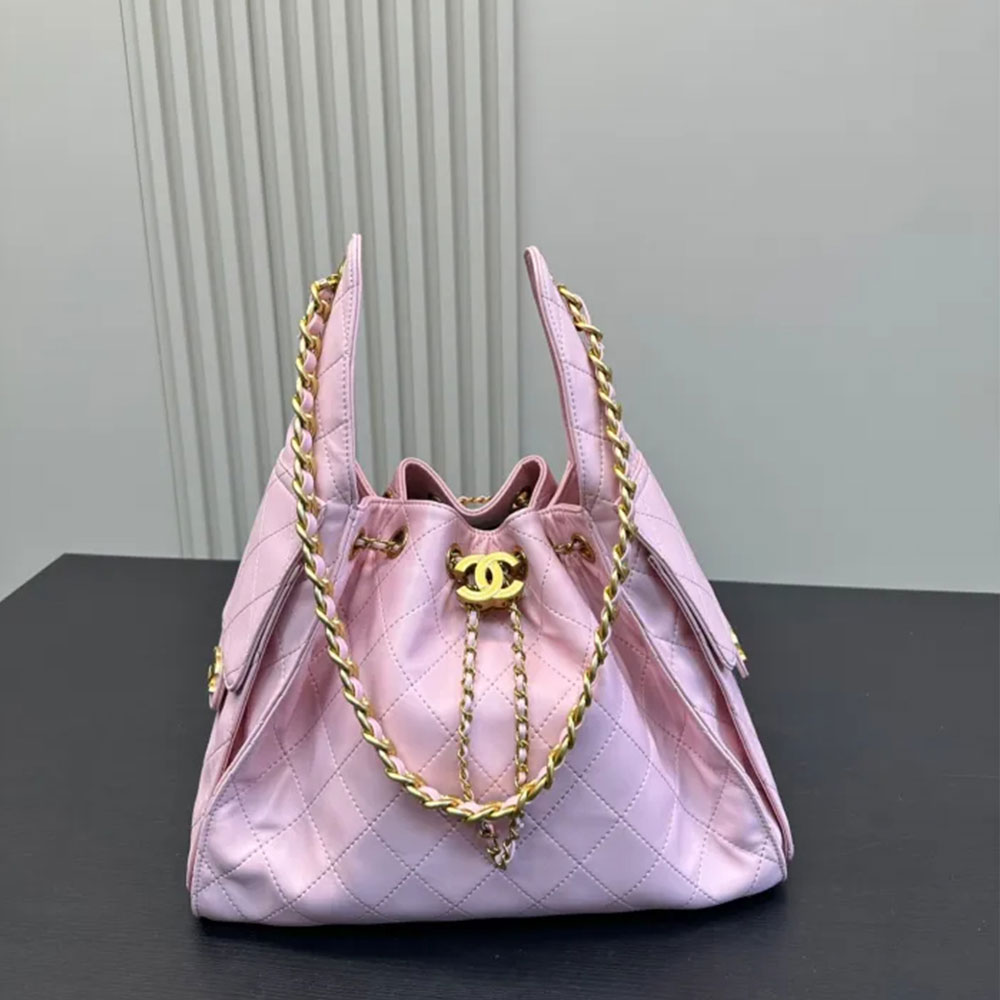 Chanel Bucket Bag 050 DB581 33cm