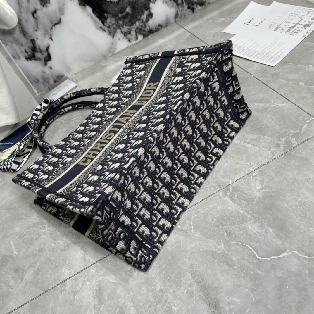 10A + top quality Medium Dior Book Tote 0175 XB022 36cm