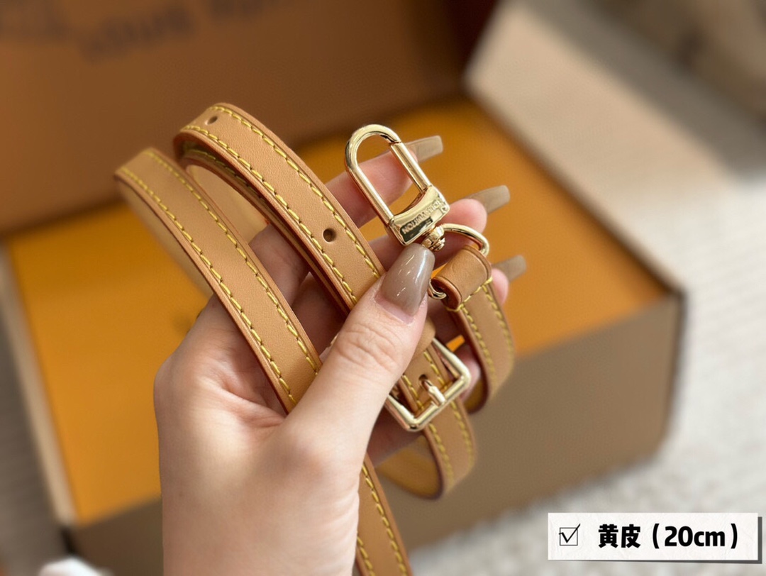 LV Nano Alma Bag 026 DB581 20cm