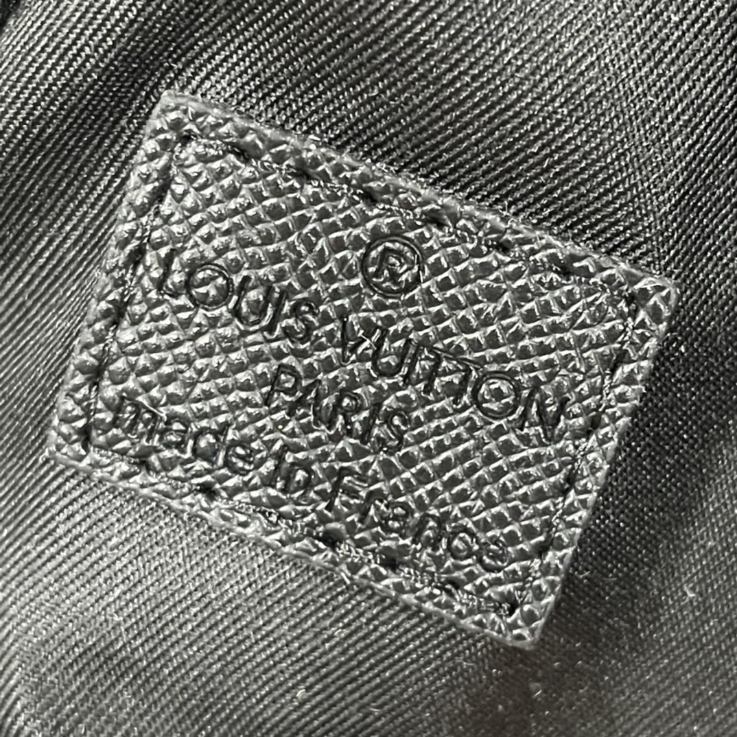 LV Duo Slingbag M30936 LM041 24cm