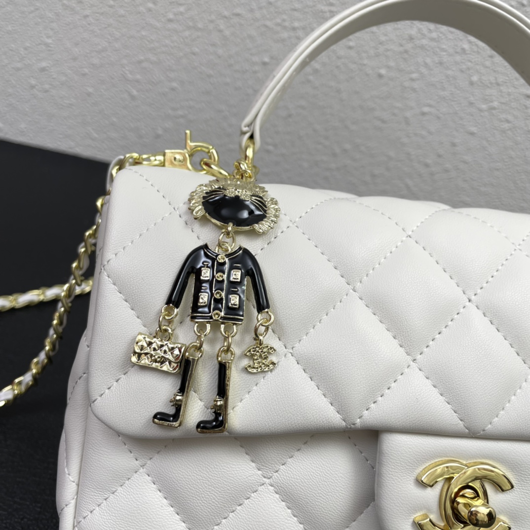 chanel2100PYD081